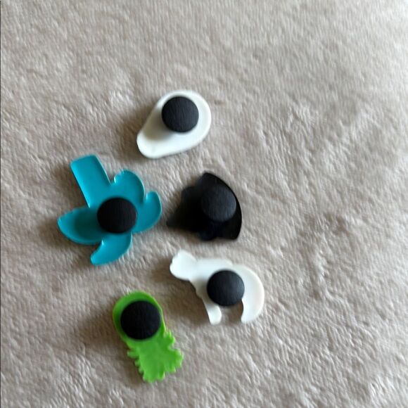 Colorful Tropical shoes charm Set, 5pcs - Picture 3 of 3